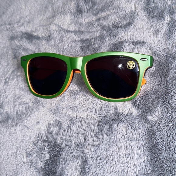 Jagermeister Premium Sunglasses - Wayfairer Style Green & Orange - Picture 3 of 12
